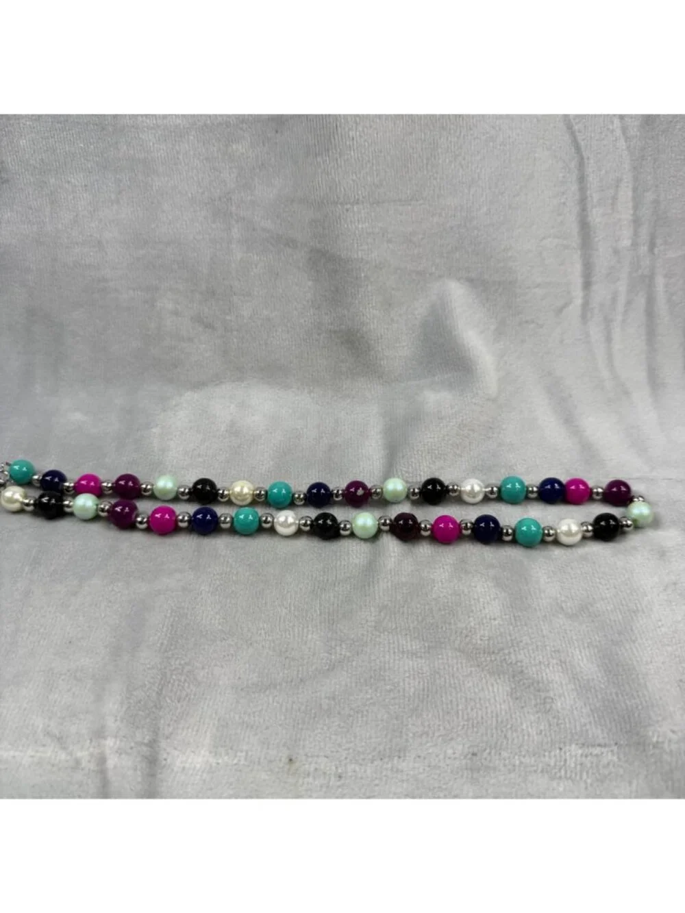 Multicolor Beaded Necklace Glossy Finish & Silver Accents 20 Inches Spring Clasp